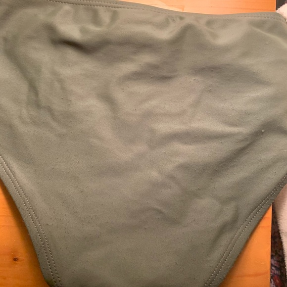 Target Bikini - Picture 3 of 3